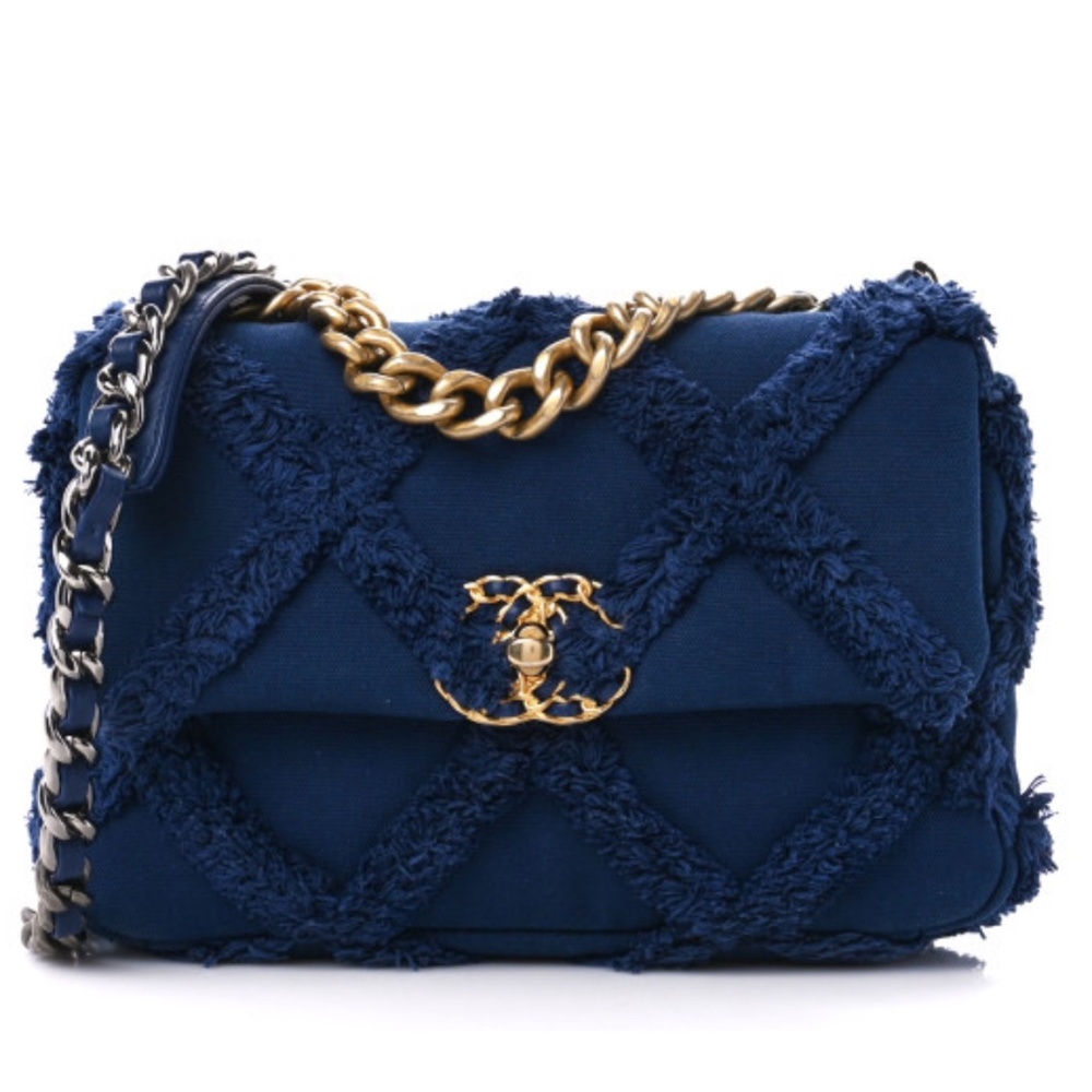 Chanel 19 Flap (Medium)